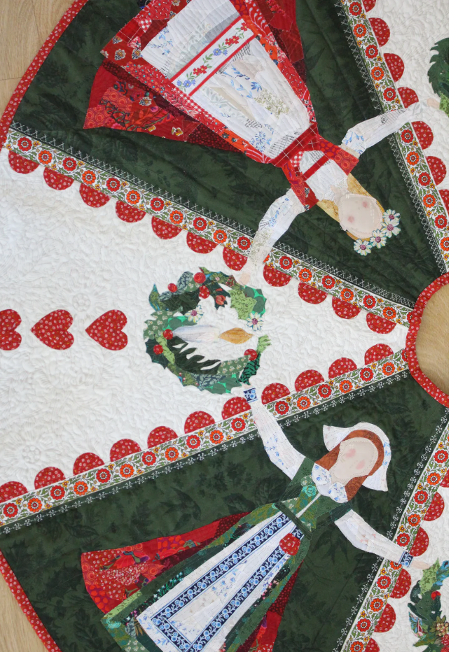 God Jul Tree Skirt Fabric Kit